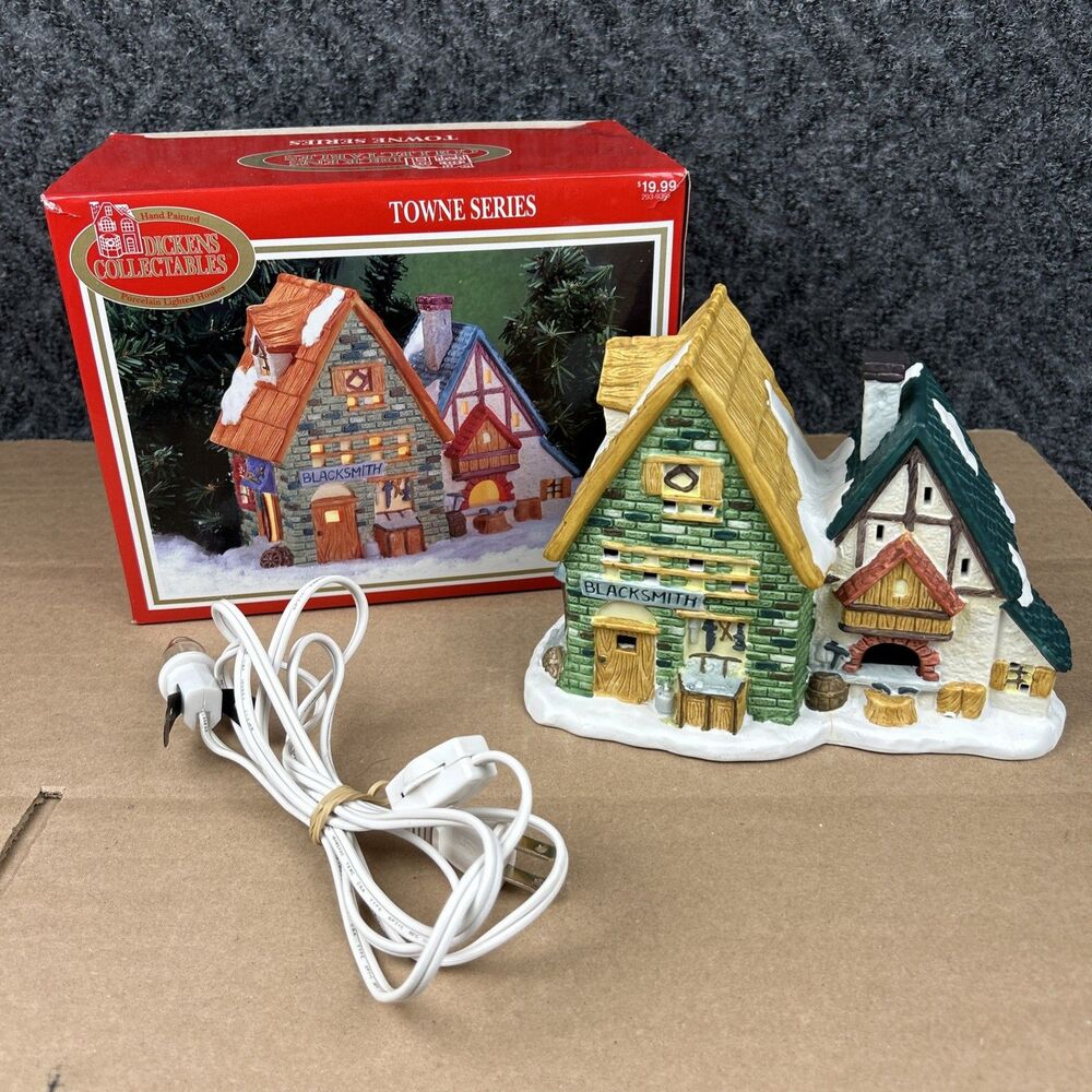 Vtg DICKENS COLLECTABLES Towne Series Lighted Porcelain BLACKSMITH SHOP